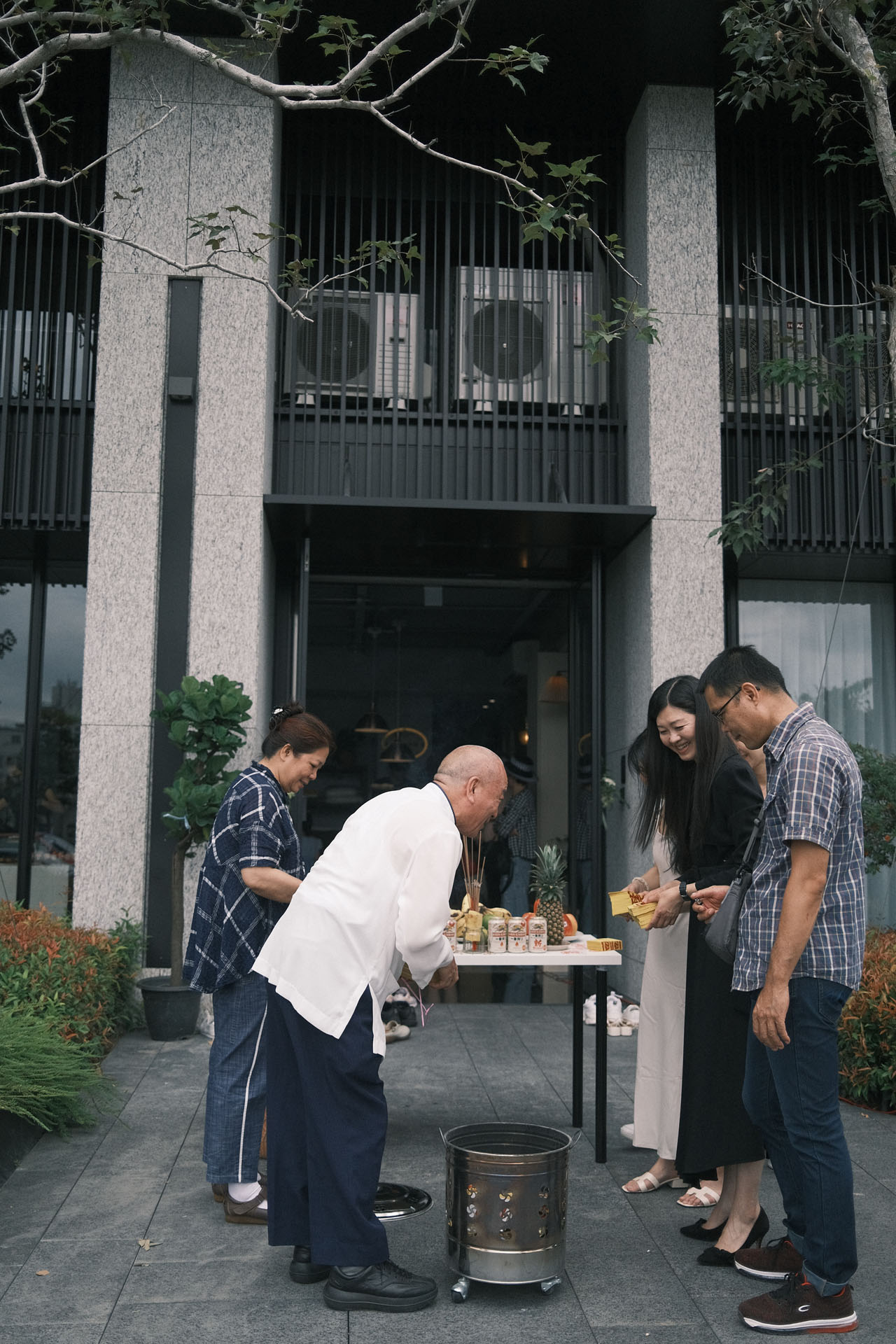 10月9日開幕式 | 霓結伴伴 製衣所 - 台中婚紗訂製 | 禮服販售 | 同志婚紗